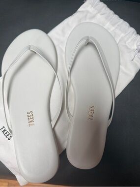 TKEES White Slim-Strap Flip Flop Sandals